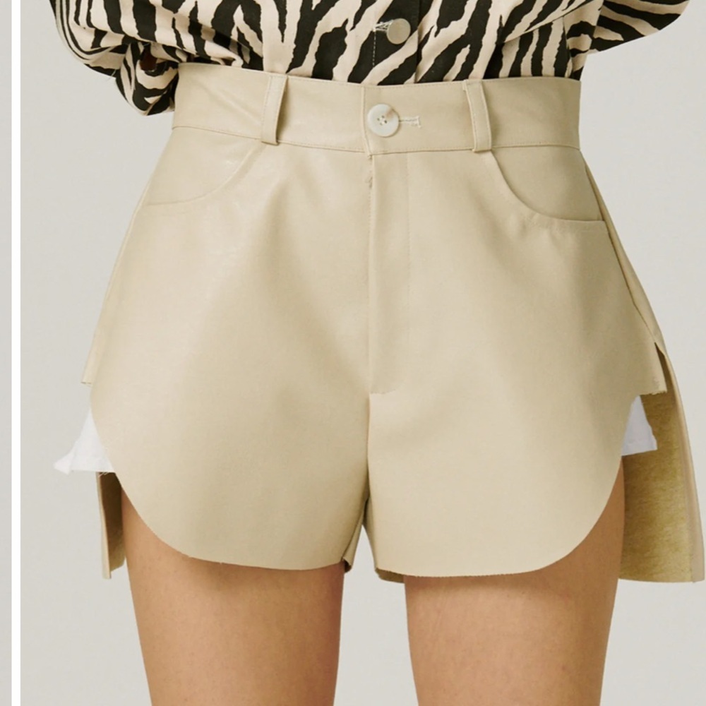STORETS SHORTS - Picture 6 of 11